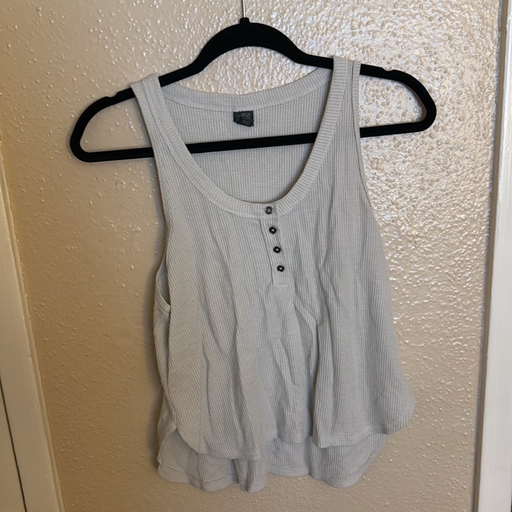 Off white tank top